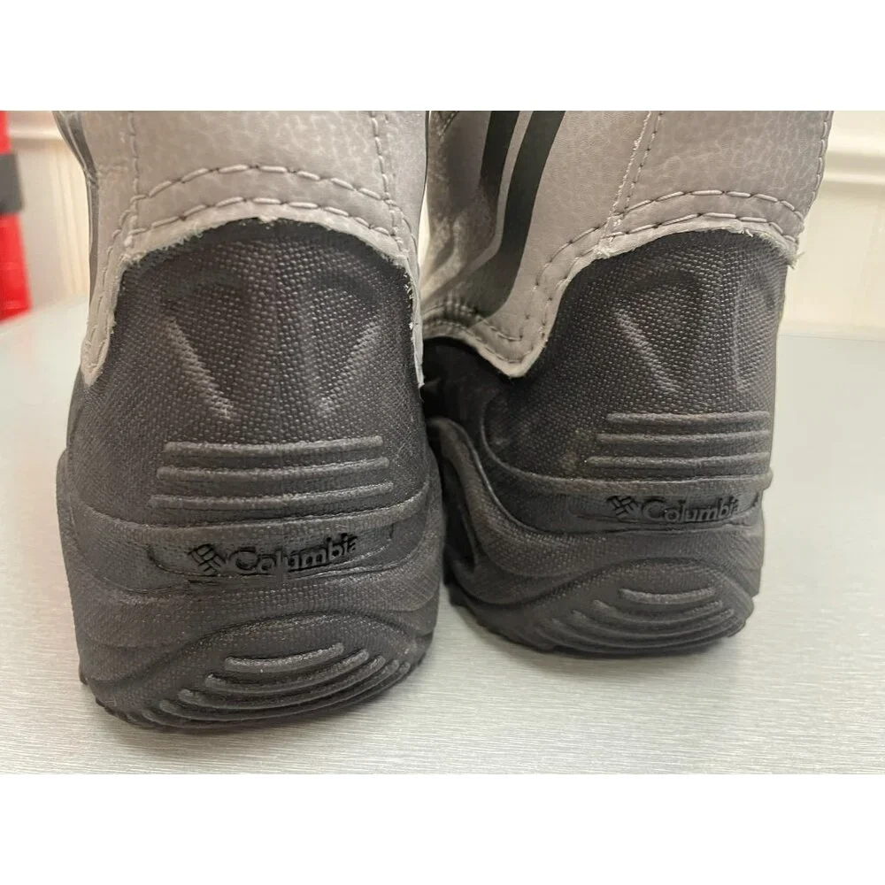 YOUTH COLUMBIA Winter Snow Bugaboot 400 Grams Waterproof Omni-Heat size 4